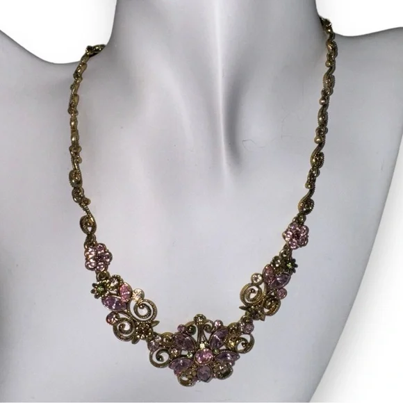 Vintage Avon Jewelry Set - Picture 5 of 9